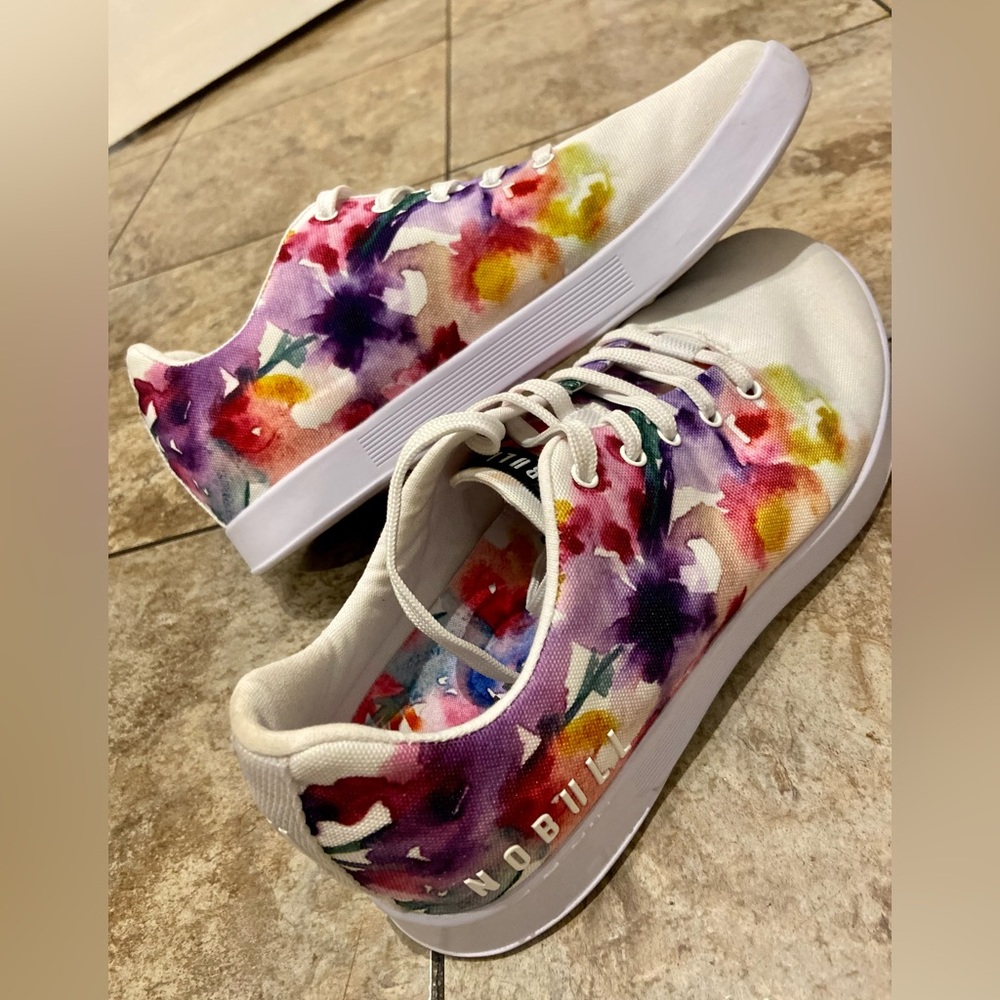 Nobull Floral Watercolor canvas trainer. Size 9.5W.